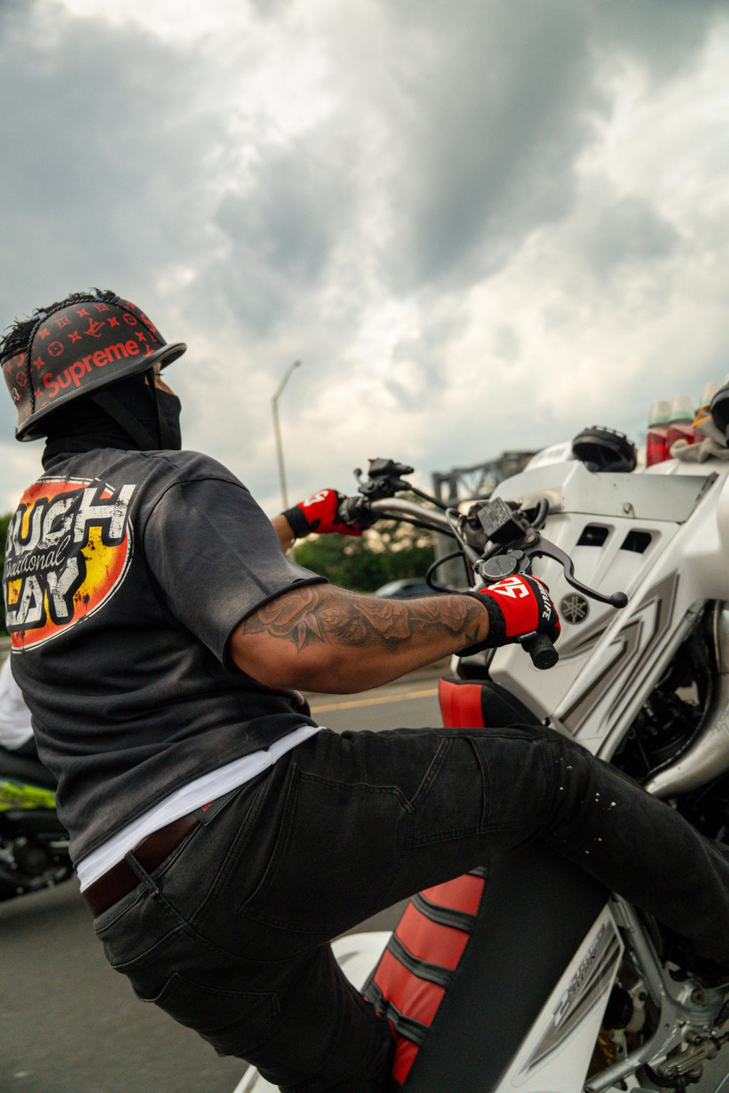 (RED) JustBikeLife Gloves